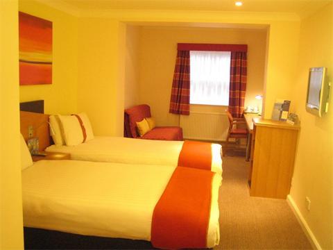 Express Victoria By Ihg Hotel 3*