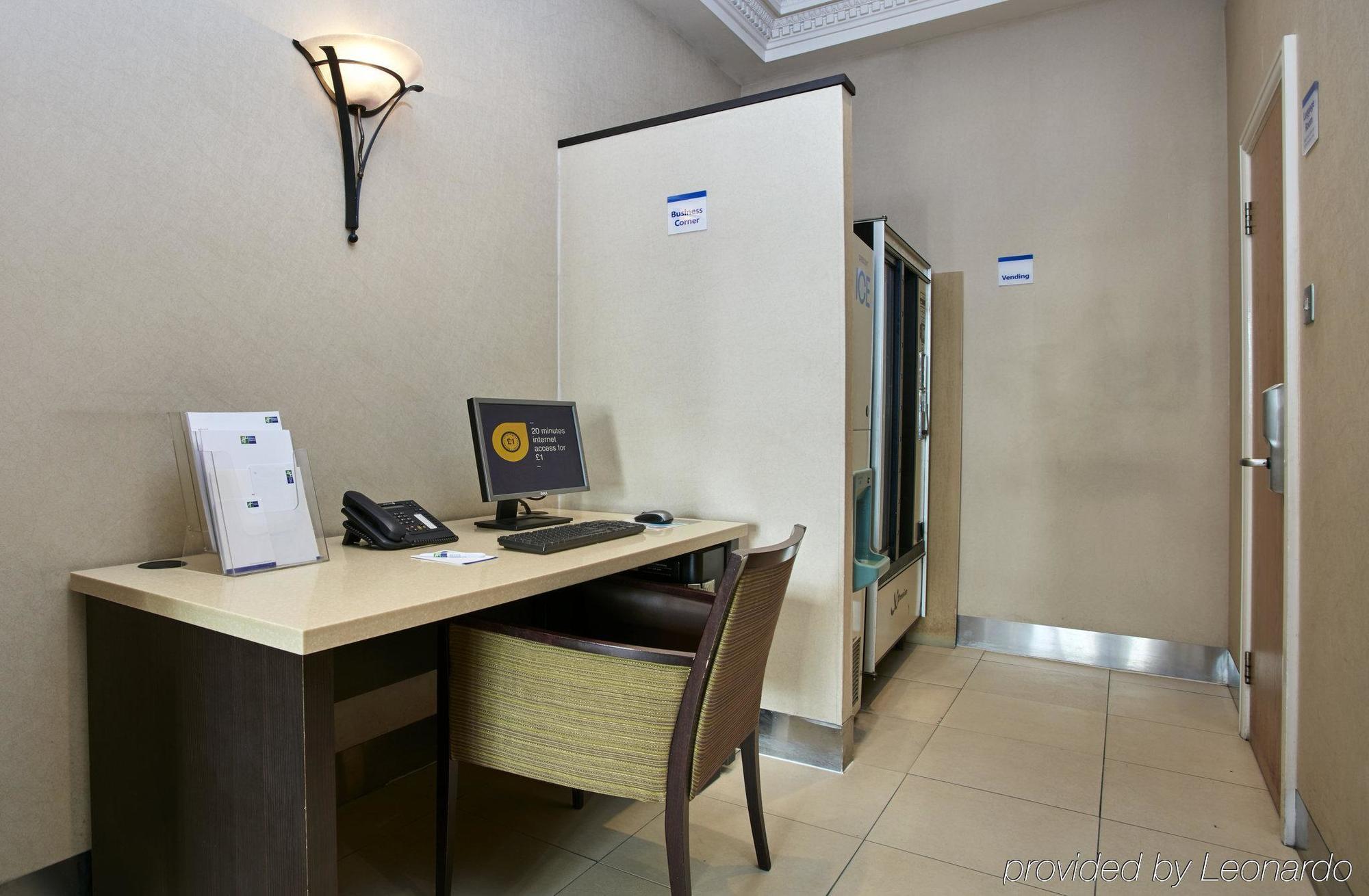 Express Victoria By Ihg Hotel Londra